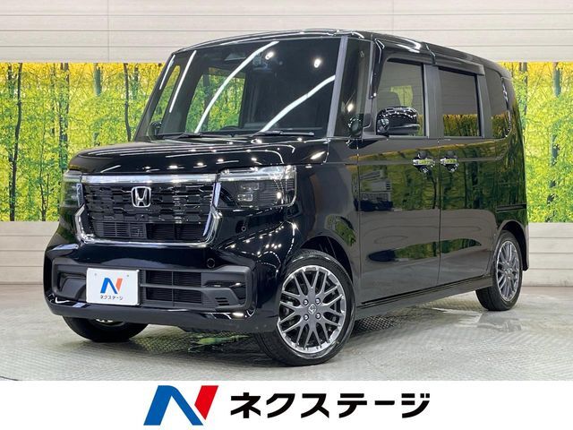 バックカメラ　衝突被害軽減システム　レーダークルーズ　禁煙車