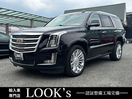 キャデラック エスカレード プラチナム 4WD サンルーフ　純正アルミ　全方位モニター