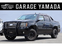 シボレー アバランチ 1500 5.3 LTZ ガラスSR　黒本皮シート　リフトアップ　グ