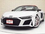 V10 パフォーマンス 5.2 FSI クワトロ 4WD