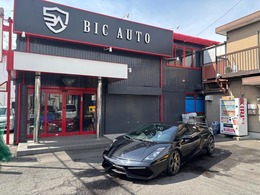 ランボルギーニ ガヤルド eギア 4WD ロベルタフロントリフター　Aftermarketマフラー