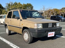 フィアット パンダ 4X4 4WD 5速MT　ディーラー車　左ハンドル