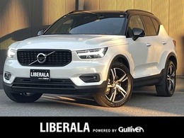ボルボ XC40 B4 AWD Rデザイン 4WD 1オーナー Lavaオレンジ 純19AW LEDライト