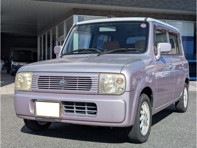 当店では 『低価格の軽自動車』 を中心に販売しています。またトラクターや油圧ショベルの取り扱いにも注力してますので、興味のある方はぜひお電話下さい！