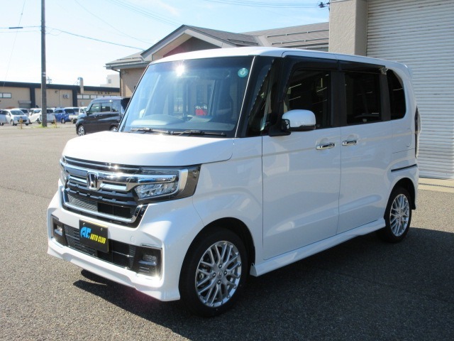 ホンダ　N-BOXカスタム　Lターボ　4WD！