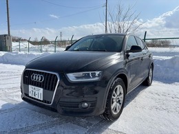 アウディ Q3 2.0 TFSI クワトロ 170PS 4WD 