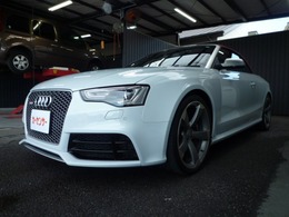 アウディ RS5カブリオレ 4.2 4WD 