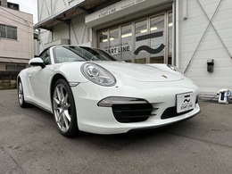 ポルシェ 911カブリオレ カレラ4 PDK 紺トップ　電格ミラー　20アルミ　シートH