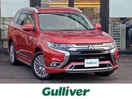 三菱 アウトランダーPHEV 2.4 G プラスパッケージ 4WD 4WD/全方位カメラ/純正SDナビ/フルセグ/BT/