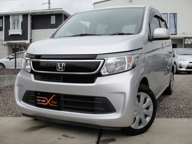 はじめましてカークラブゼノです。主に買取車両、下取車両を取り扱っていますので、走行距離が多くとも、前オーナー様が大切にされていたお車を展示販売しております。