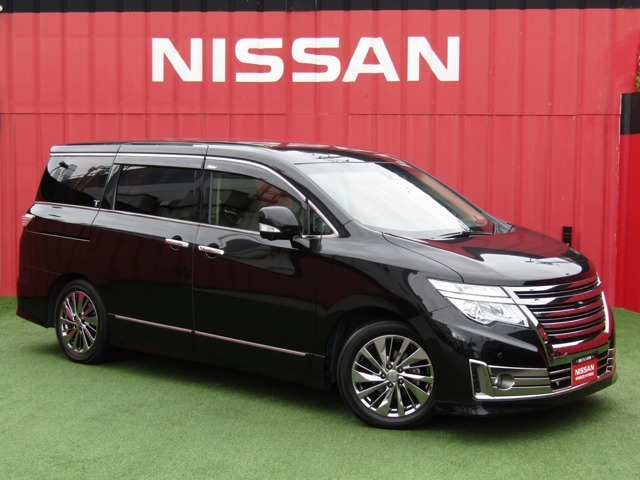 お車のご検討ありがとうございます。日産プリンス兵庫販売株式会社　明石中古車センター　TEL078-936-0802　お問い合わせお待ちしております、