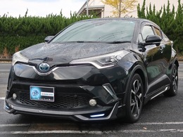 トヨタ C-HR ハイブリッド 1.8 G 