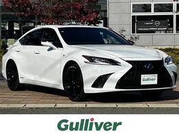 レクサス ES 300h Fスポーツ 禁煙/ムーンルーフ/純正ナビ/レザーシート