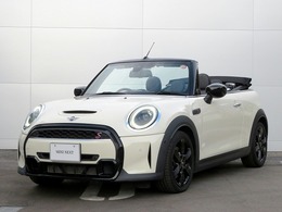 ミニ ミニコンバーチブル クーパーS DCT CLASSICTRIM LEDヘッドライト 純正17アルミ