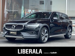 ボルボ V60クロスカントリー T5 AWD プロ 4WD 禁煙車  ワンオーナー  パノラマルーフ