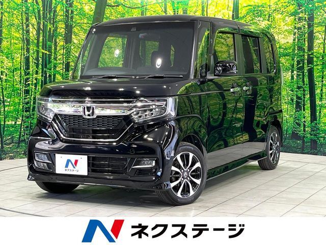禁煙車　純正ナビ　電動スライドドア　バックカメラ　衝突被害軽減システム