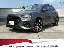 アウディ RS Q3 2.5 4WD サンルーフ　デザインパッケージ