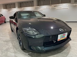 日産 フェアレディZ 3.0 バージョン ST 新色:ミッドナイトパープル/マニュアルシフ