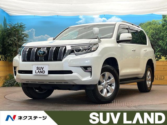 サンルーフ　トヨタセーフティセンス　10型ナビ　レーダークルーズ