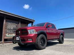 ダッジ ラムトラック 1500.ララミーSLT4WD SportQuadCab　CARFAX有　10インチナビ