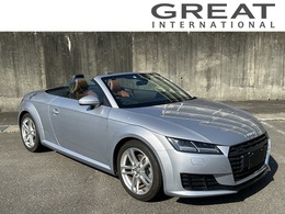 アウディ TTロードスター 2.0 TFSI クワトロ 4WD 電動オープン