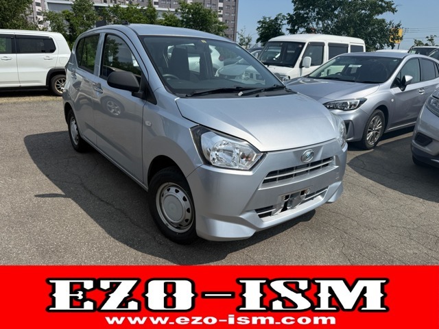 ☆展示台数100台以上♪毎週30台以上の新鮮な中古車が入庫します☆