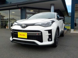 トヨタ C-HR ハイブリッド 1.8 S GR スポーツ 