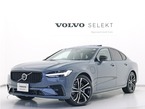リチャージ アルティメット T8 AWD プラグイン ハイブリッド 4WD
