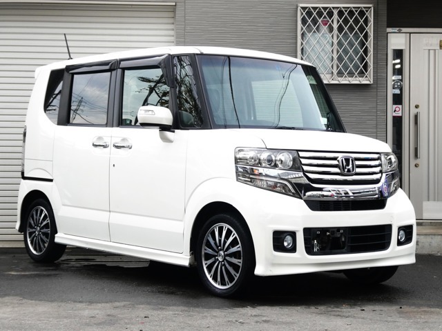 大人気N-BOXカスタム入庫しました！