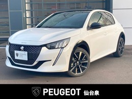 プジョー 208 GT LEDヘッドライト　半革シート　Bカメラ
