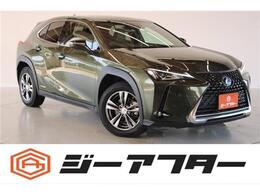 レクサス UX 250h バージョンC 4WD R3登録ナビTV黒革シートヒータ衝突軽減ETC