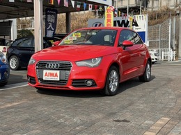アウディ A1 1.4 TFSI 