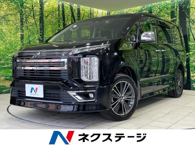 4WD　ターボ　7人乗　両側電動スライド　10型ナビ　レーダークルーズ