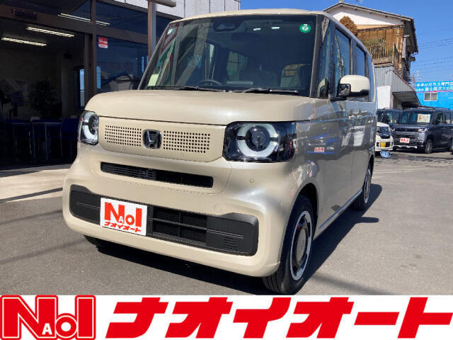 当店(下妻店)の特徴1　★全店ナオイオートの中古車生産工場★がありネット掲載前の車両もご見学できます！