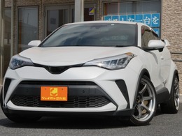 トヨタ C-HR 1.2 S-T 