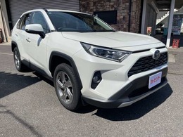 トヨタ RAV4 2.5 ハイブリッド G E-Four 4WD 9インチディスプレイオーディオ