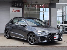 アウディ A3スポーツバック 30 TFSI S line サンルーフ　Bang＆Olufsenサウンドシステ