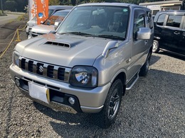 スズキ ジムニー 660 ランドベンチャー 4WD テレビナビ　バックカメラ　AT　4WD