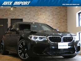 BMW M5 4.4 4WD 1オナ コンフォートPKG 黒革ナビ 全周C HUD