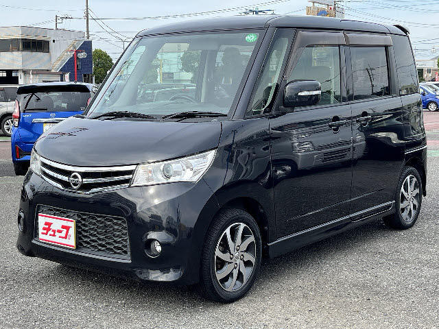 ルークス入庫しました！！広々とした室内空間やスライドドアで使いがってのいい車です！
