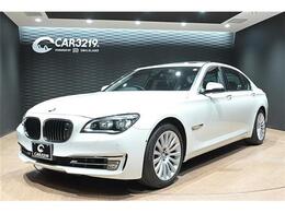 BMW 7シリーズ 760Li アルピンホワイトIII/エクスクルーシブナッ