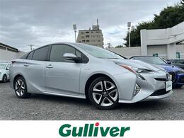 トヨタ プリウス 1.8 S ツーリングセレクション セーフティセンス、ACC、シートヒーター