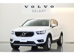 ボルボ XC40 B3 モメンタム 認定中古車　ワンオーナー