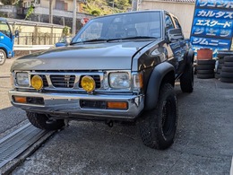 日産 ダットサン 2.7 ダブルキャブ AX ディーゼルターボ 4WD オーバーフェンダー公認　社外キーレス