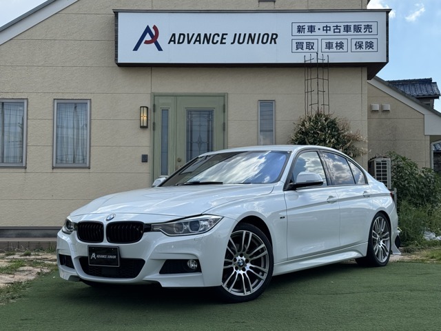 BMW　3シリーズが入庫しました！！前オーナー様も大事にお乗り頂いたお車で、状態も良好です♪♪是非1度ご来店お待ちしております♪♪