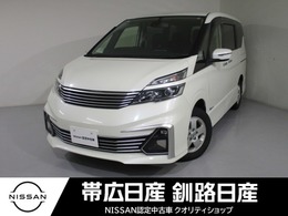 日産 セレナ 2.0 ライダー 4WD ナビ/シートヒーター