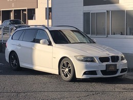 BMW 3シリーズツーリング 325i 