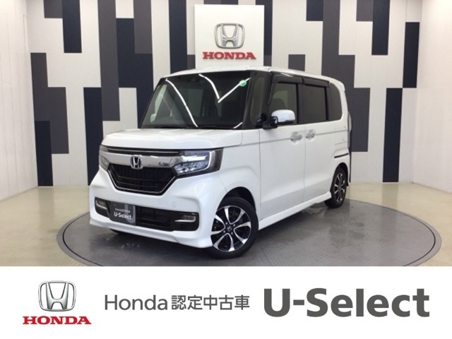 N-BOXカスタムが入庫しました！年式は令和2年、グレードは「G・Lホンダセンシング」、ボディカラーは、プラチナホワイトパールです！