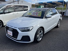 アウディ A1スポーツバック 35 TFSI アドバンスト ドラレコ　純正アルミ　ブラックルーフ