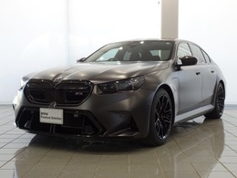 BMW M5 4.4 4WD 2年保証